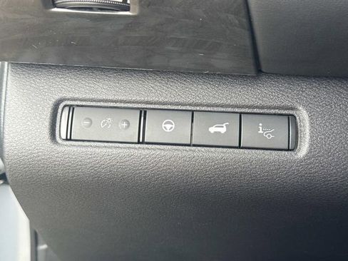 New 2026 Nissan Pathfinder Platinum AWD/4WD image 23