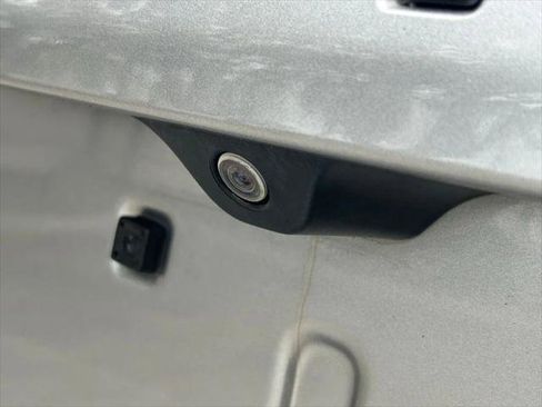 Certified 2019 Jeep Compass Latitude FWD image 42