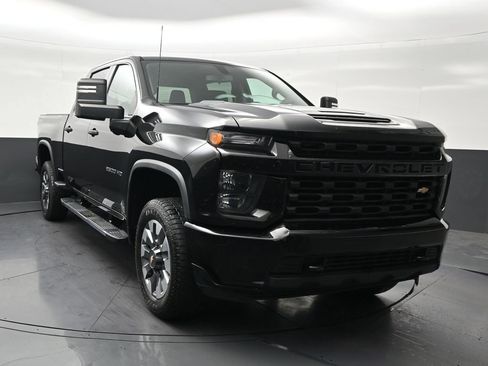 Used 2022 Chevrolet Silverado 2500 Custom w/ Custom Convenience Package AWD/4WD image 8