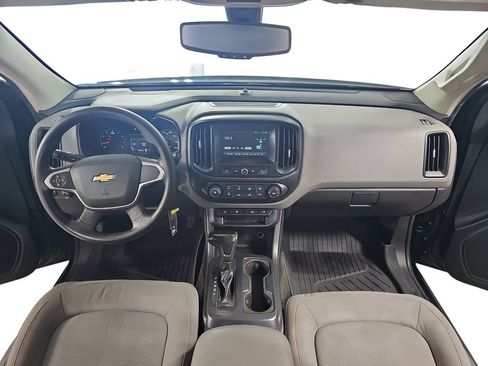 Used 2018 Chevrolet Colorado W/T w/ Custom Special Edition AWD/4WD image 11