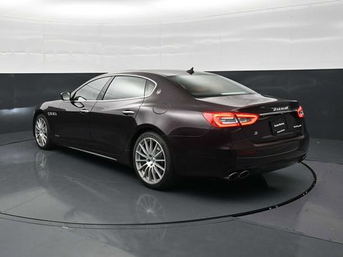 Used 2018 Maserati Quattroporte S GranLusso RWD image 3