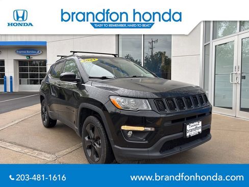 Used 2021 Jeep Compass Latitude AWD/4WD image 1