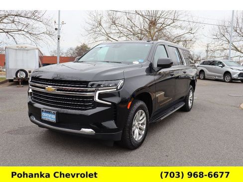 Certified 2024 Chevrolet Suburban LT image 3