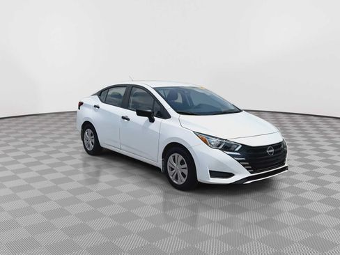 Used 2024 Nissan Versa S w/ Trunk Package FWD image 2