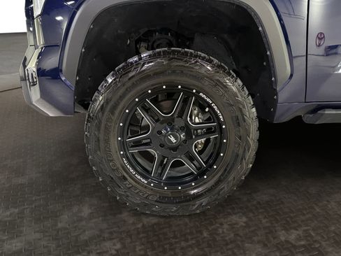 Used 2024 Toyota Tundra SR5 AWD/4WD image 21