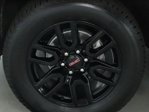 Used 2024 GMC Sierra 1500 Elevation AWD/4WD image 36