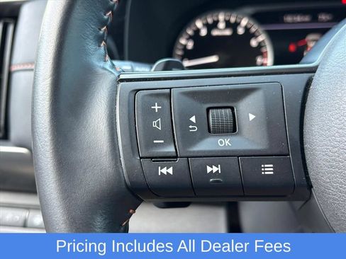 Used 2025 Nissan Pathfinder Rock Creek AWD/4WD image 11