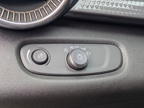 New 2026 Chevrolet Trax ACTIV w/ Sunroof Package image 13