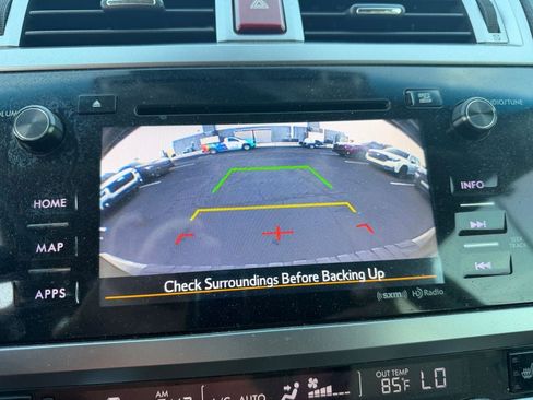 Used 2016 Subaru Outback 2.5i Limited AWD/4WD image 12