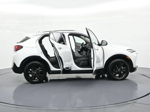 Used 2024 Buick Encore GX Sport Touring AWD/4WD image 22