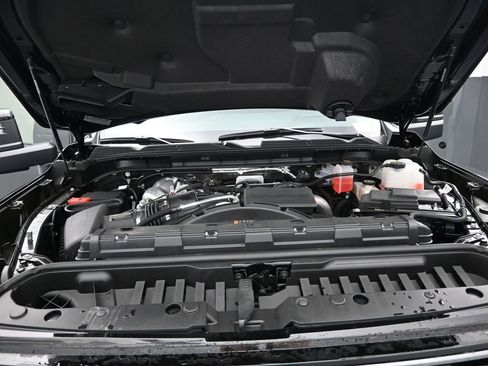 Certified 2025 GMC Sierra 2500 AT4 w/ AT4 Premium Plus Package image 32