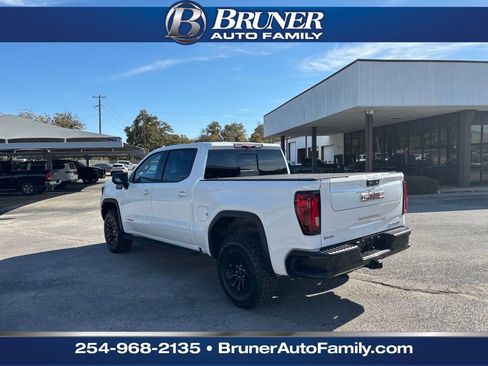 Certified 2023 GMC Sierra 1500 AT4X image 8