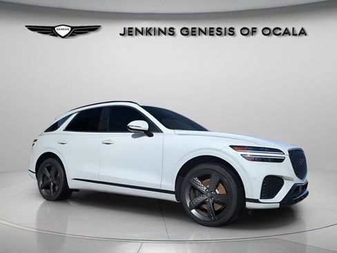 Certified 2025 Genesis GV70 3.5T Sport w/ Sport Advanced Package image 7