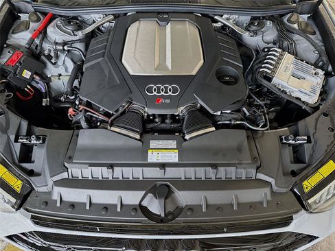 New 2026 Audi RS 6 performance AWD/4WD image 32