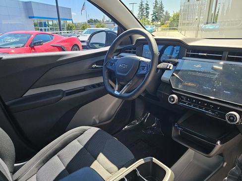 New 2027 Chevrolet Bolt LT w/ Comfort Package FWD image 10