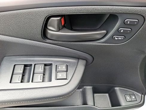 Used 2023 Honda Passport EX-L image 13