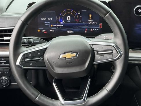 Used 2025 Chevrolet Tahoe Premier AWD/4WD image 10