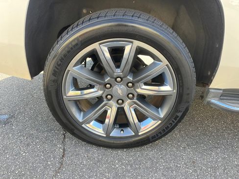 Used 2015 Chevrolet Tahoe LTZ image 26