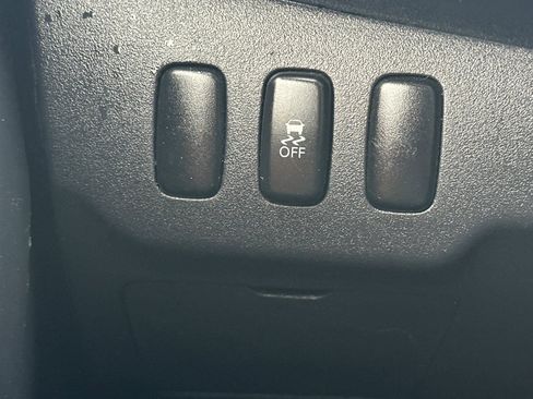 Used 2013 Mitsubishi Lancer Ralliart image 29