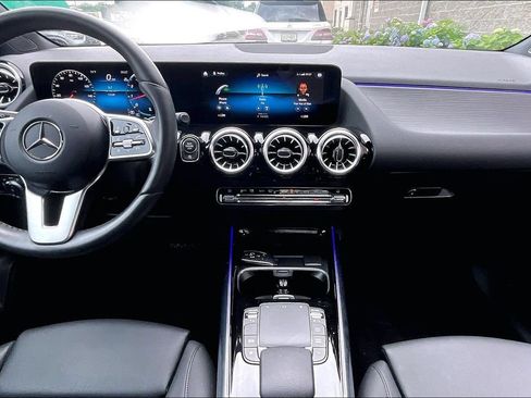 Certified 2023 Mercedes-Benz GLA 250 4MATIC image 15
