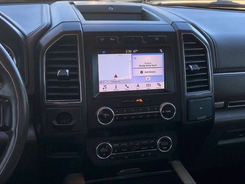 Used 2019 Ford Expedition Limited image 6