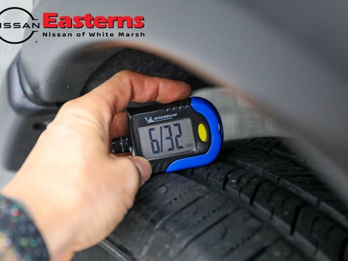 Used 2022 Nissan Rogue SV image 45