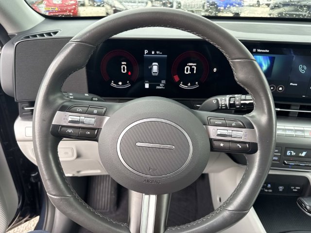 Used 2025 Hyundai Kona SEL FWD image 25