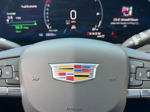 Certified 2024 Cadillac XT4 Premium Luxury image 27