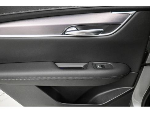 Used 2020 Cadillac XT5 Luxury FWD image 26