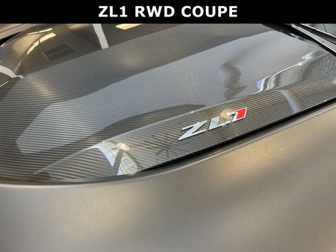 Used 2023 Chevrolet Camaro ZL1 RWD image 7