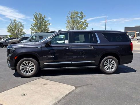 Used 2024 GMC Yukon XL SLT AWD/4WD image 9