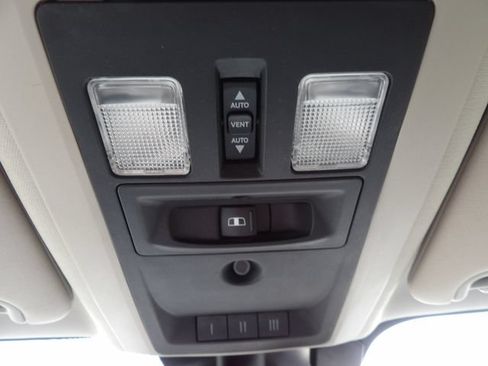 Used 2015 RAM 1500 Outdoorsman AWD/4WD image 39