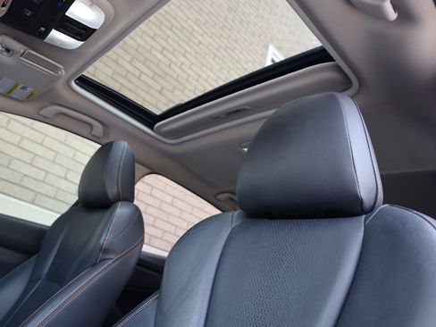 Used 2020 Subaru Crosstrek 2.0i Limited w/ Moonroof Package w/Navigation AWD/4WD image 20