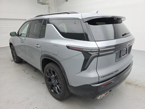 Used 2026 Chevrolet Traverse RS AWD/4WD image 10
