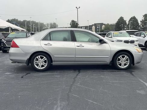 Used 2006 Honda Accord SE image 8