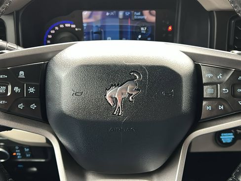 Used 2021 Ford Bronco Wildtrak image 24