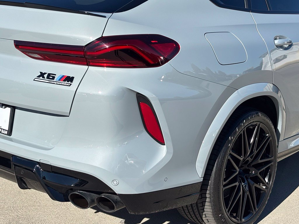 Used 2024 BMW X6 M Competition w/ Executive Package AWD/4WD image 4