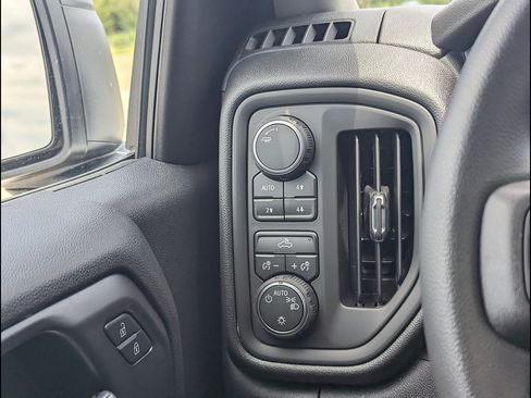 New 2026 Chevrolet Silverado 1500 Custom Trail Boss w/ Turbomax Blackout Package AWD/4WD image 23