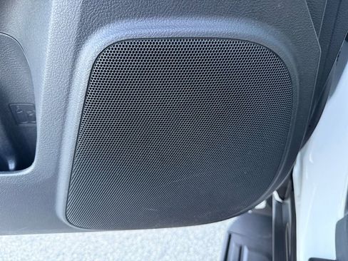 Used 2015 Toyota 4Runner SR5 image 13