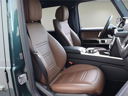 Used 2021 Mercedes-Benz G 550 image 21