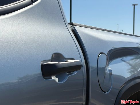 New 2026 Toyota Tundra SR5 AWD/4WD image 11