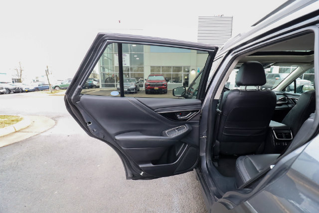 Used 2023 Subaru Outback Touring XT AWD/4WD image 36