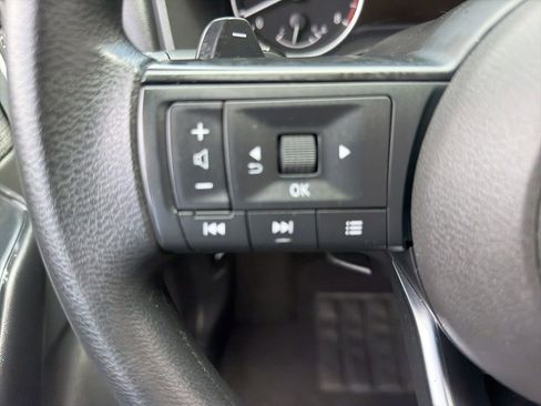Used 2023 Nissan Rogue S FWD image 21