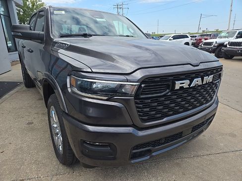 Used 2026 RAM 1500 Big Horn AWD/4WD image 16
