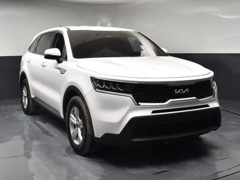 New 2025 Kia Sorento EX w/ Panoramic Sunroof Package AWD/4WD image 2