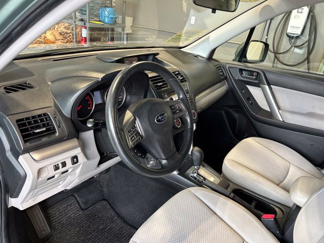 Used 2015 Subaru Forester 2.5i Premium w/ All-Weather Package AWD/4WD image 2