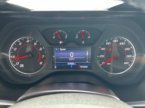 Used 2022 Chevrolet Camaro LT w/ Technology Package RWD image 31