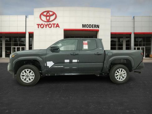 New 2026 Toyota Tacoma SR5 image 10