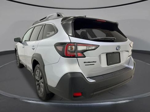 New 2025 Subaru Outback Onyx Edition image 3