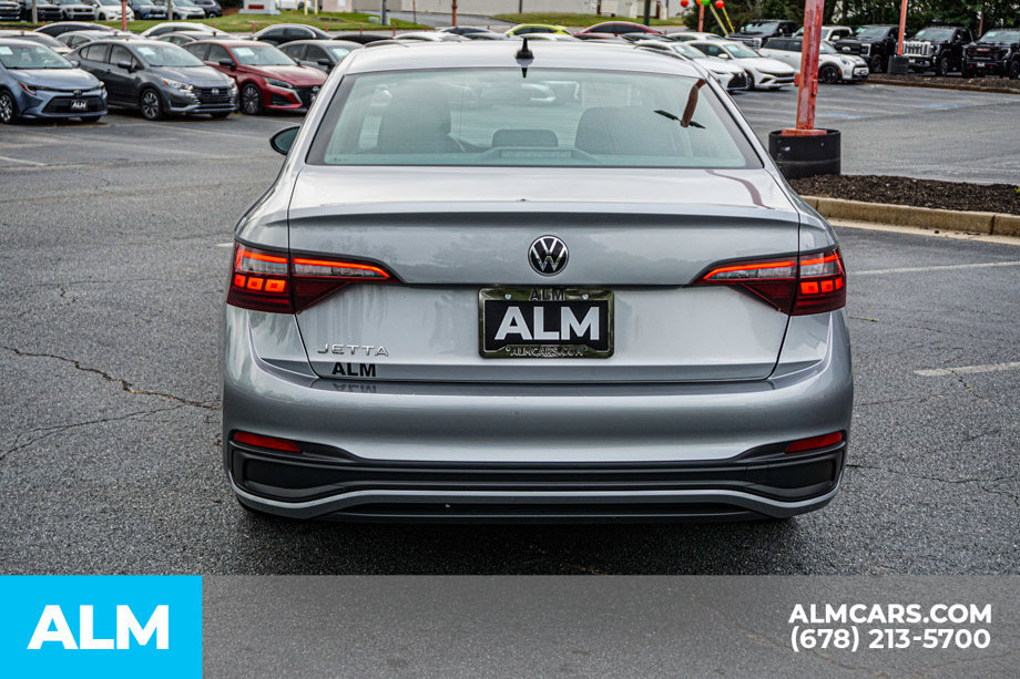 Used 2024 Volkswagen Jetta S FWD image 10